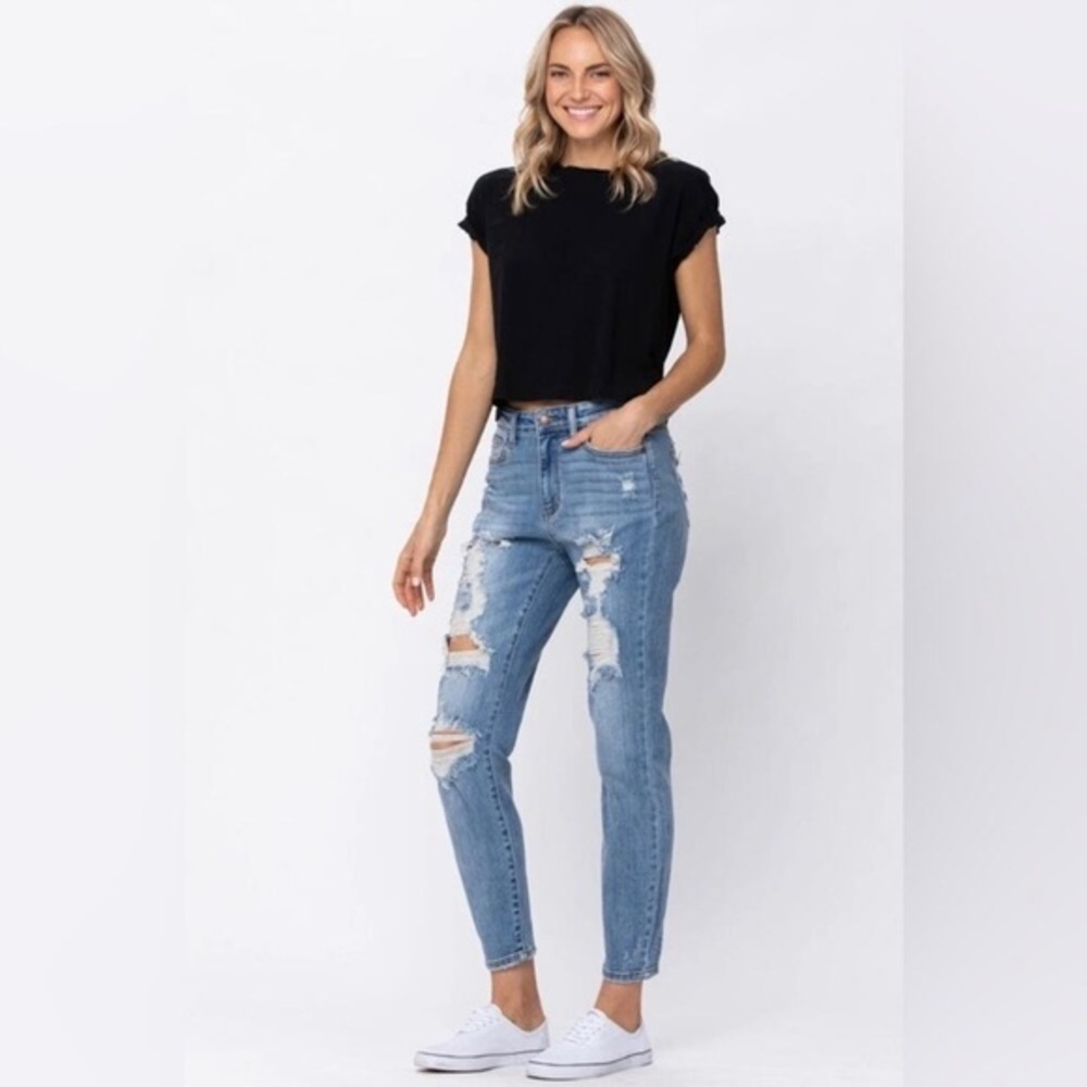 Judy Blue Womens Jeans, Medium Blue, Destroyed Detail, Boyfriend Fit, Size 28